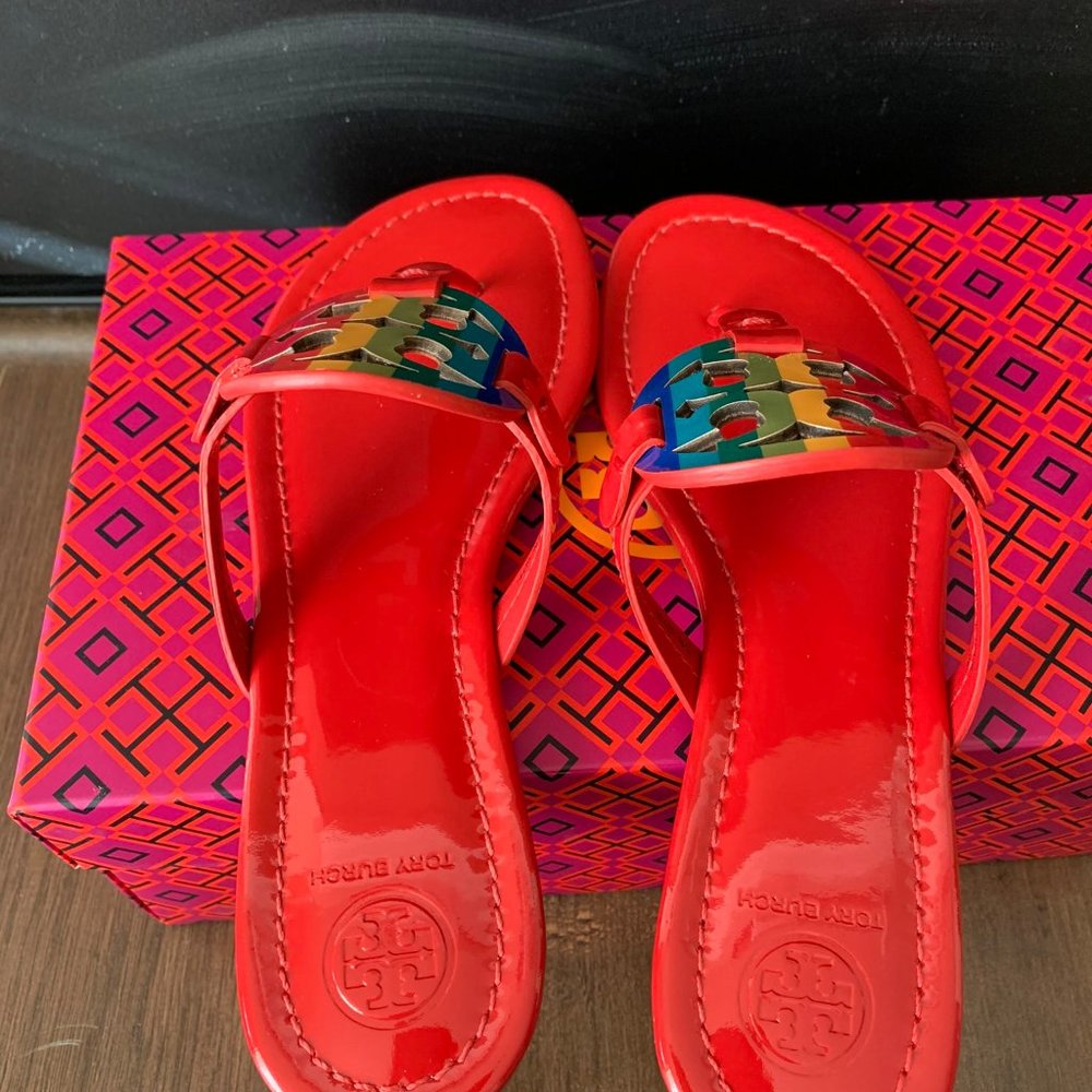NIB TORY BURCH Miller Rainbow Logo Flat Sandal - Picture 6 of 8